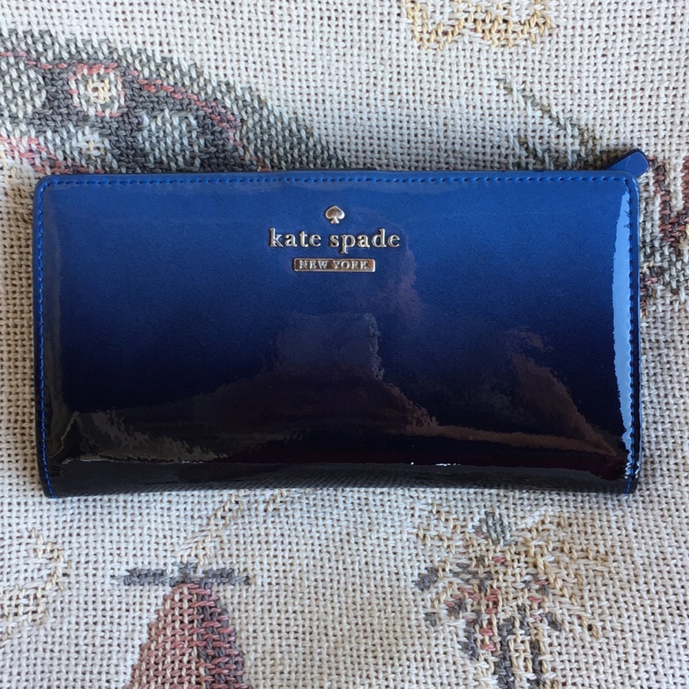 Kate spade wallet patent ombre